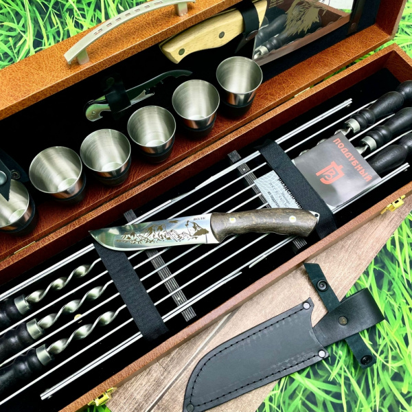 Набор для шашлыка и гриля в чемодане Царский №2 Кизляр России, 18 предметов